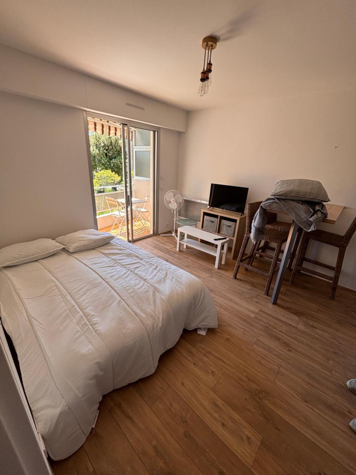 Apartmán Beau Studio 300 M De La Plage Avec Parking La Ciotat Exteriér fotografie